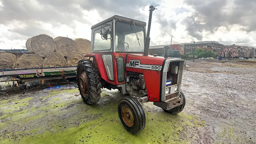 Massey Ferguson 590 Tractor for sale